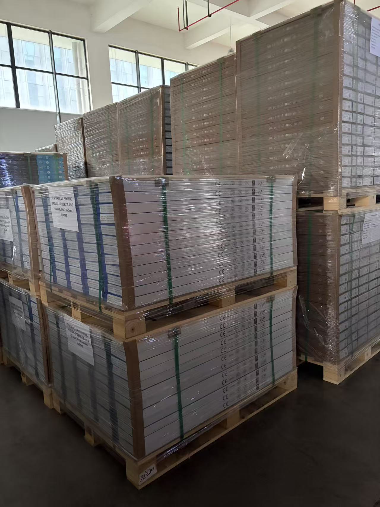 Professional Export Pallet Packing for Ecoflors LVT Flooring
