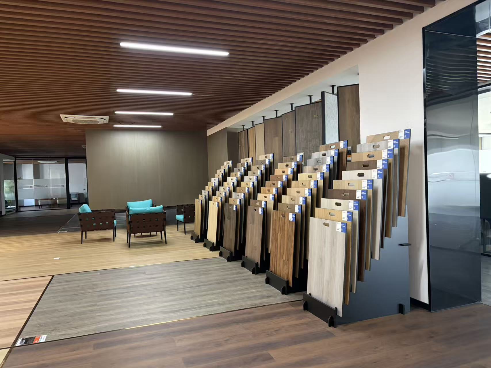 Ecoflors SPC and LVT vinyl flooring showcase — factory direct wholesale manufacturer Changzhou China
